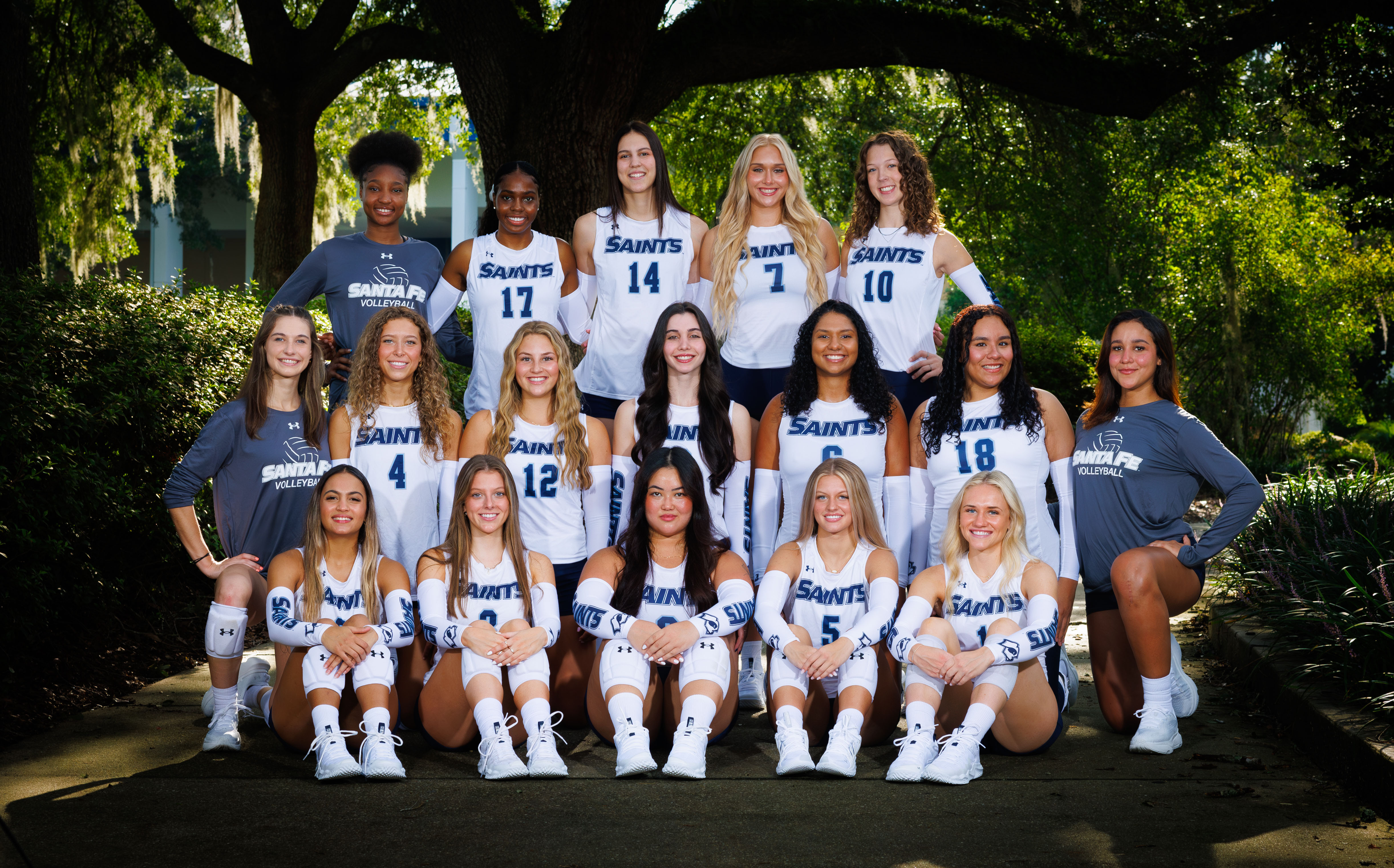 The Santa Fe College Women’s Volleyball Team poses for a photograph outside.